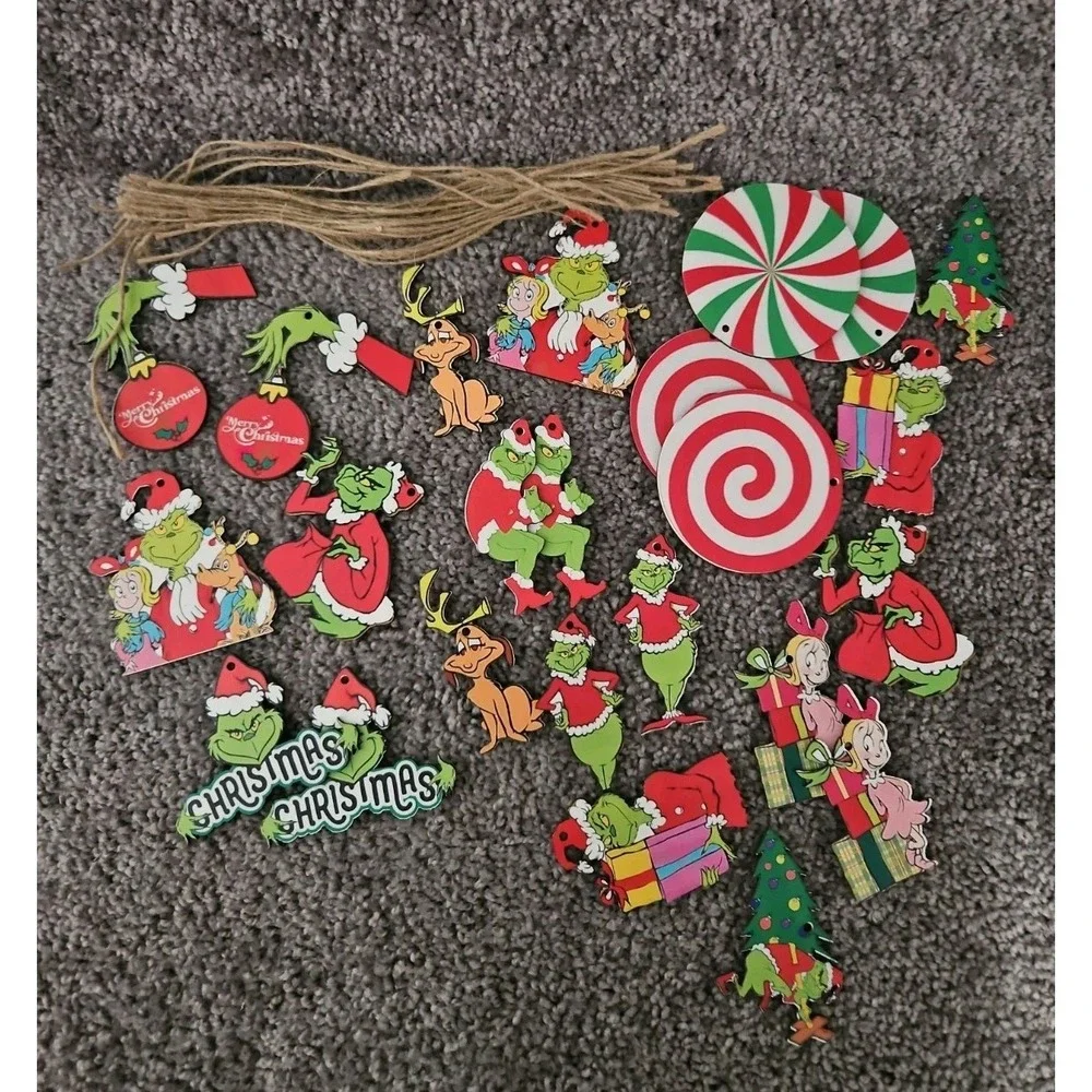 Set If 24 Grinch Wooden Christmas Tree Ornaments